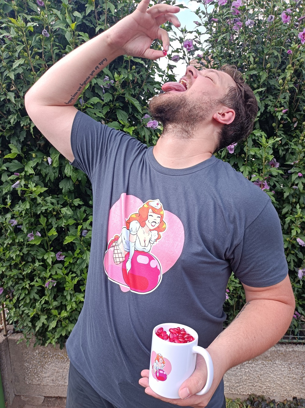 Tričko s potiskem Pin-up sestřička
